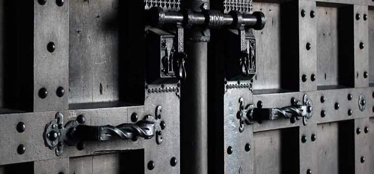 steel entry door repair in San Pablo